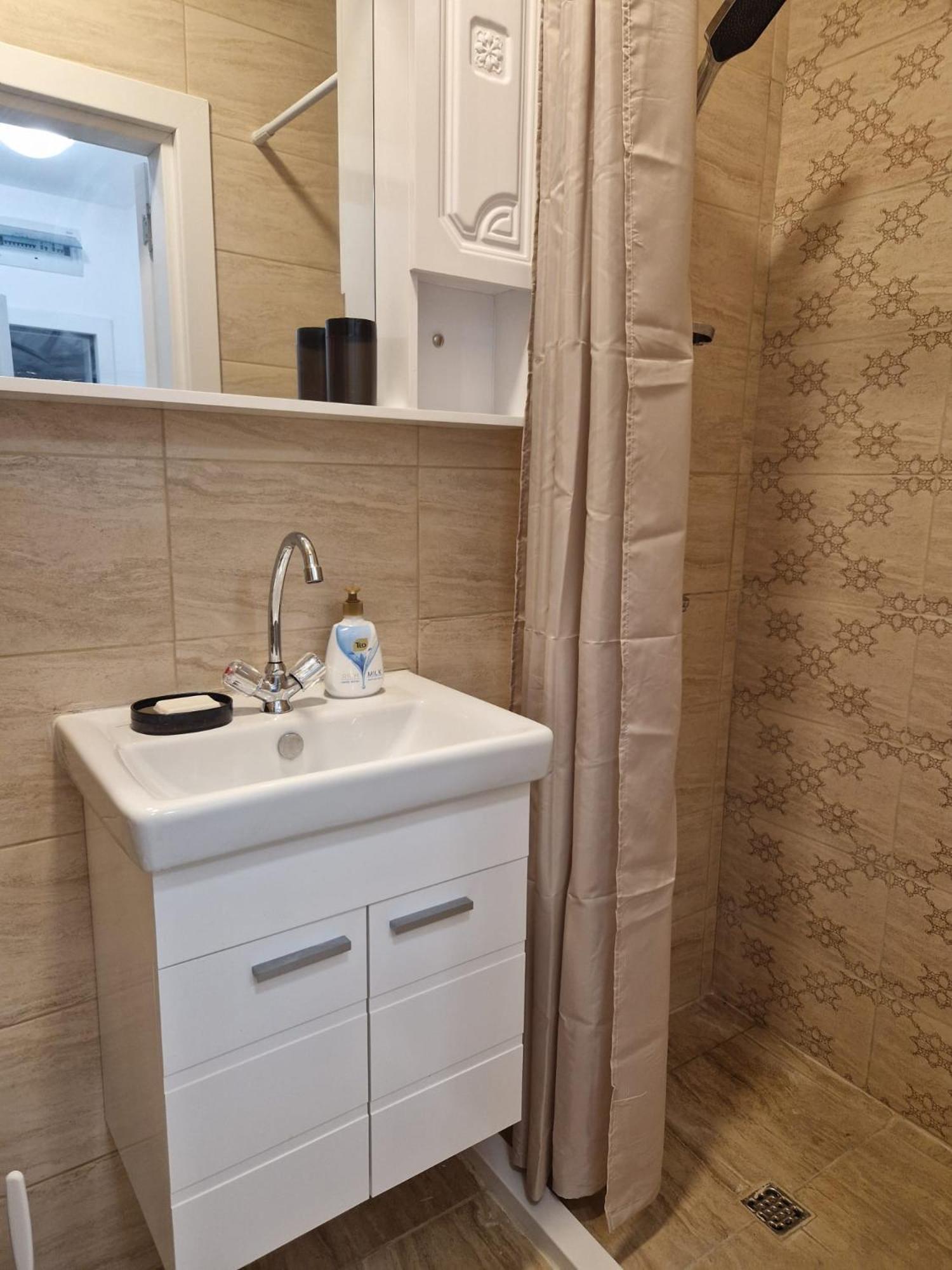 De Ja Vu 54 Apartman Burgasz Kültér fotó