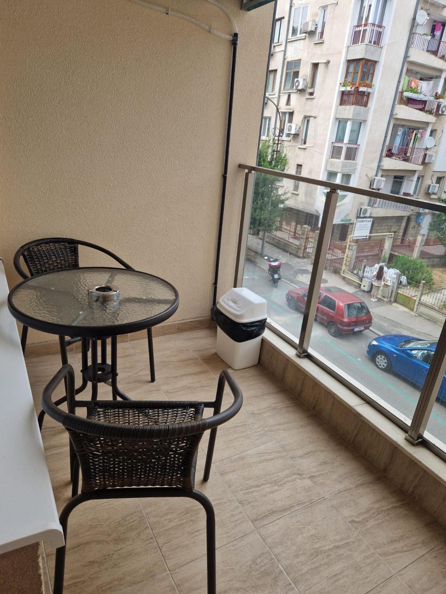 De Ja Vu 54 Apartman Burgasz Kültér fotó